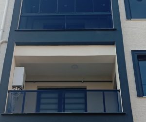 Çorlu Cam Balkon Sistemleri: Konfor ve Estetiği Bir Araya Getirin